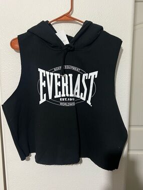 Everlast By Forever 21 Black Sleeveless Cropped Hoodie Tank with White Logo